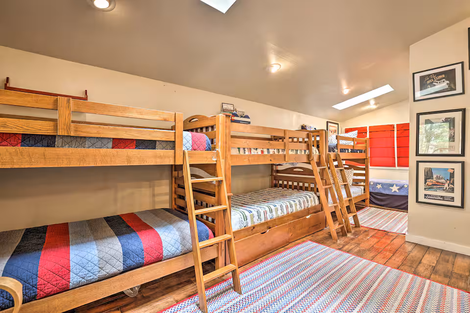 bunk room