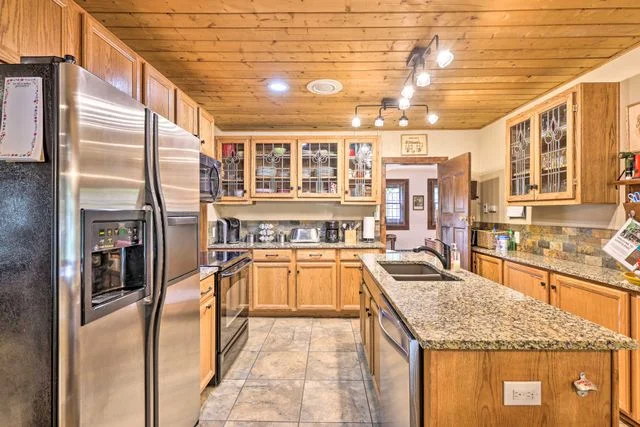 Kitchen — appliances
